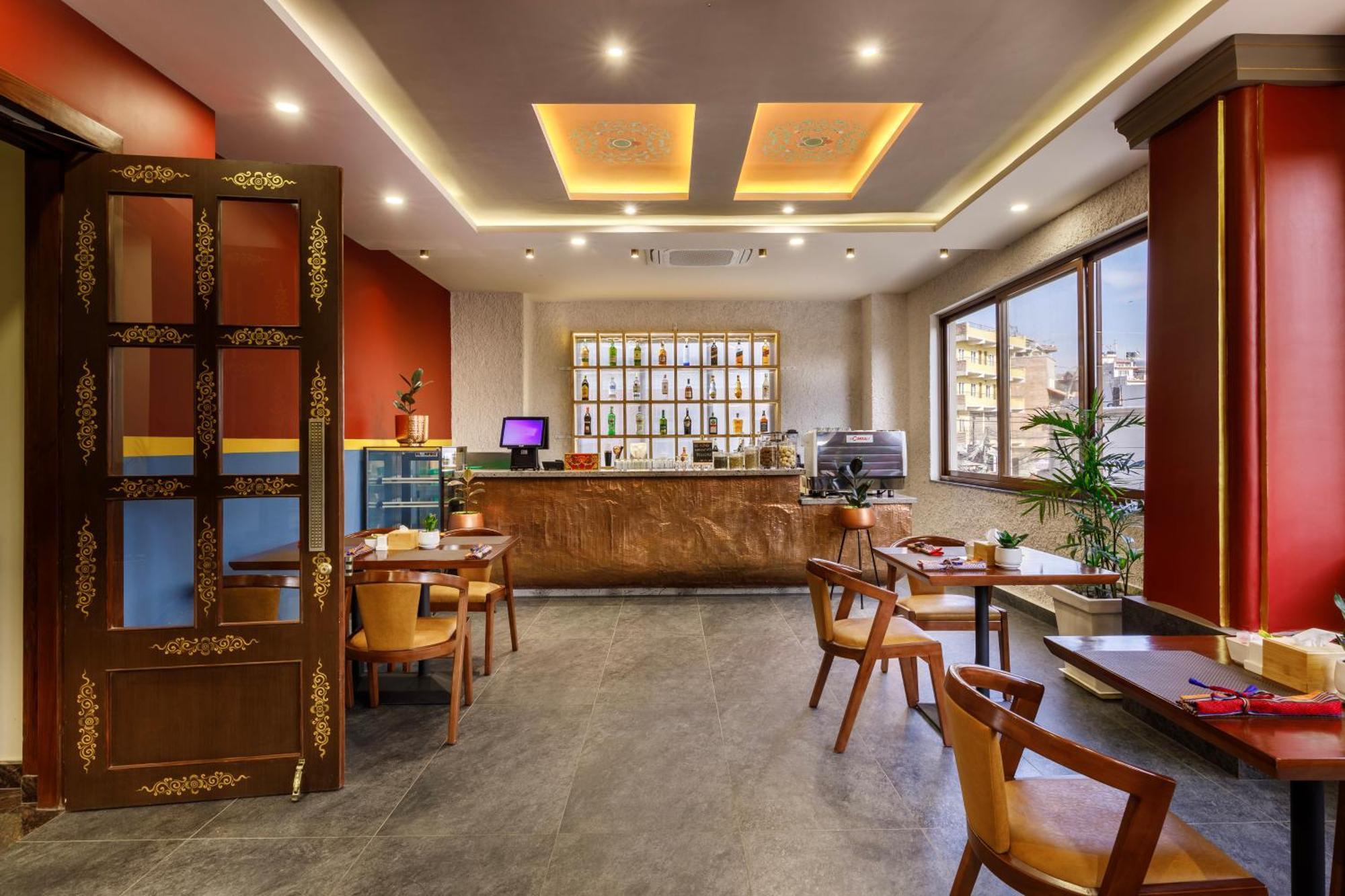 Atisha Hotel Kathmandu Buitenkant foto