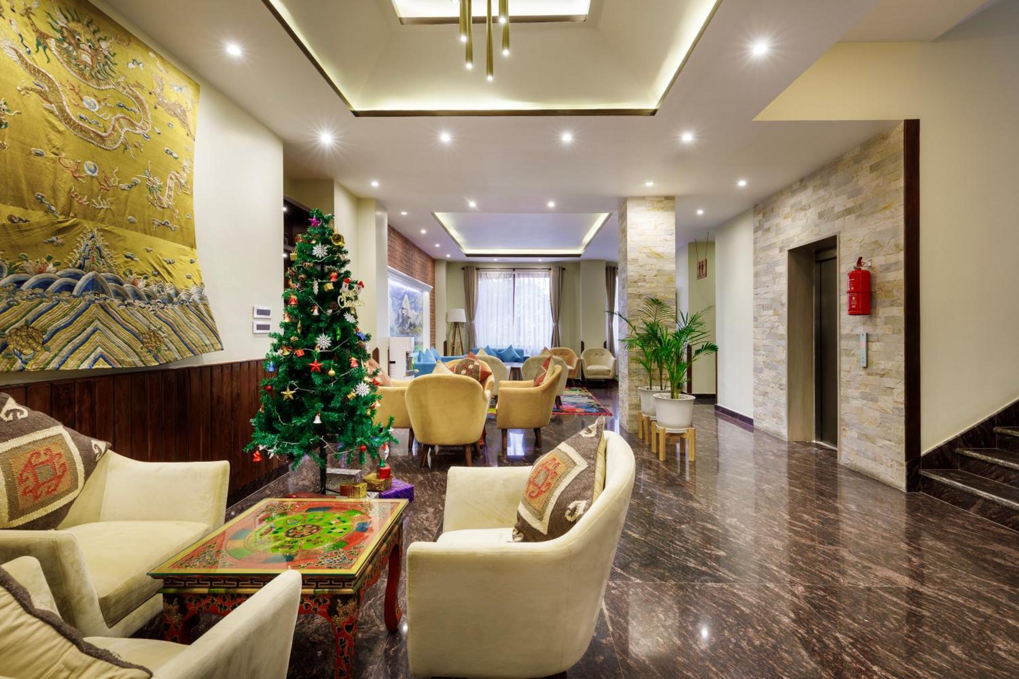 Atisha Hotel Kathmandu Buitenkant foto